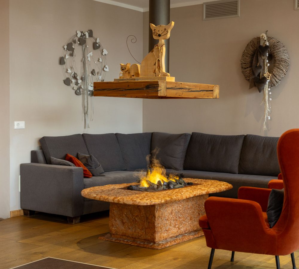 caminettoresort-hall-accoglienza-5